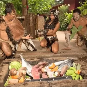 Cena & Show en Isla de Pascua – Experiencia Completa