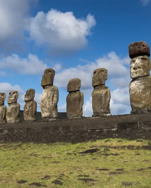 Tour Ahu Akivi – Los 7 Moais Guardianes de Rapa Nui