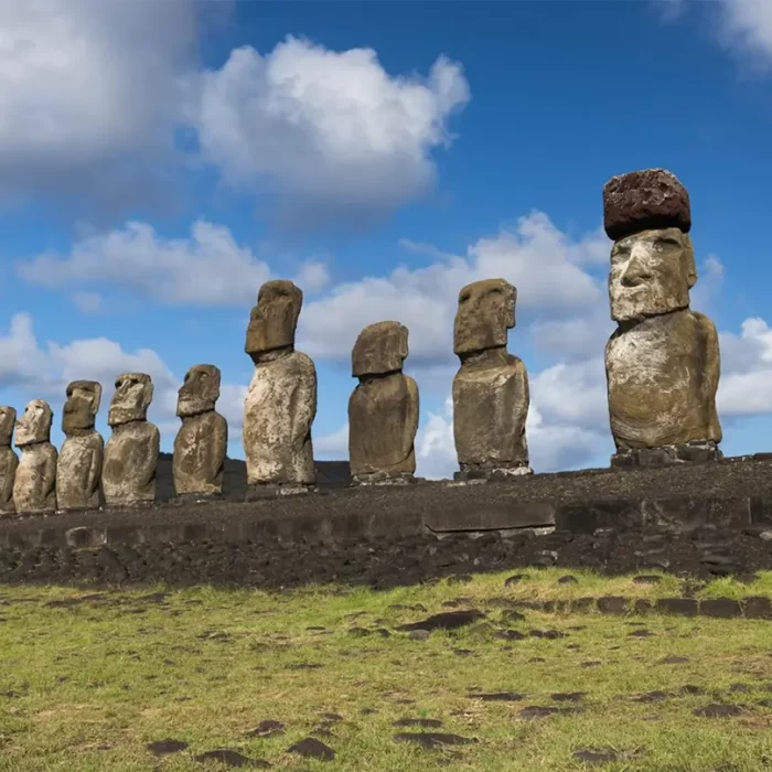Ahu Akivi Tour – The 7 Guardian Moai of Rapa Nui