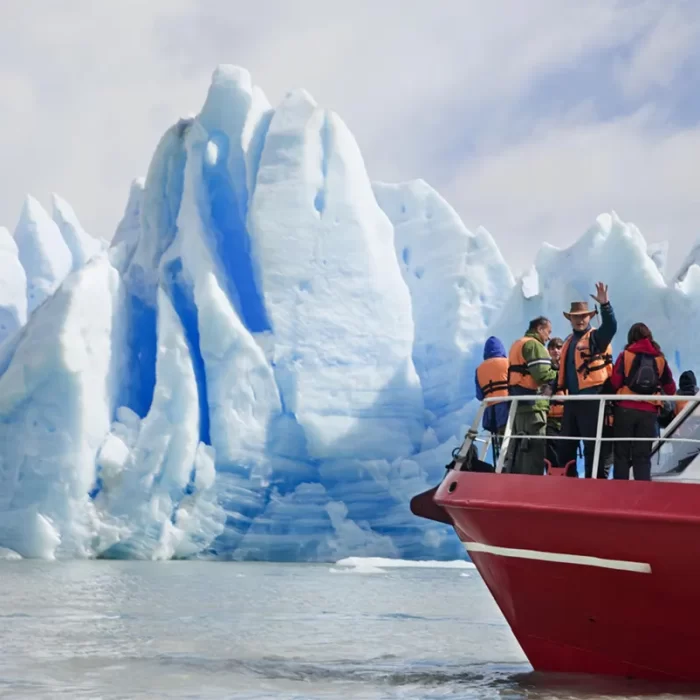 HD Navegación Glaciar Grey Round Trip